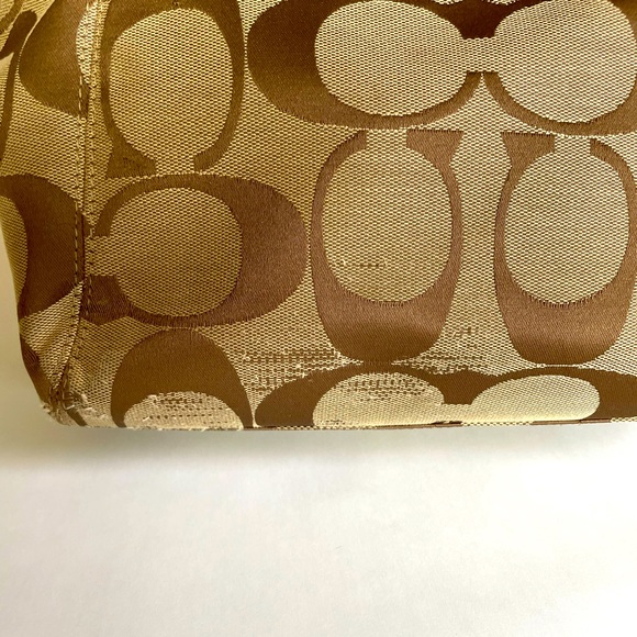 Vintage Coach Monogram Tote in Brown Beige w Shoulder Strap Lightweight & Roomy - Picture 13 of 16